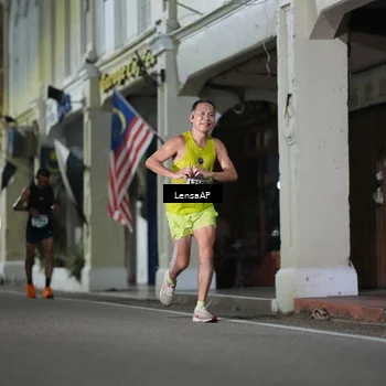 Runner Photo 5865749