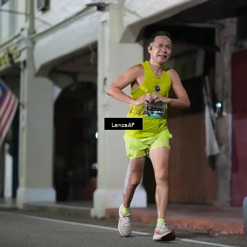 Runner Photo 5865751