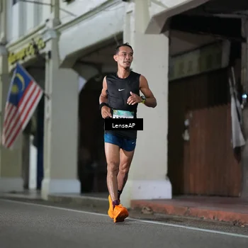 Runner Photo 5865757