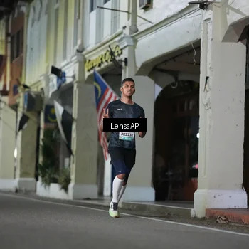 Runner Photo 5865770