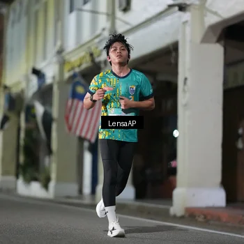 Runner Photo 5865789