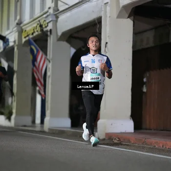 Runner Photo 5865795