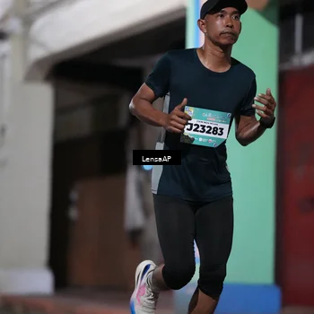 Runner Photo 5865804