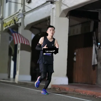 Runner Photo 5865810