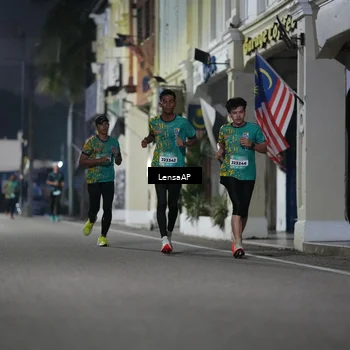 Runner Photo 5865835