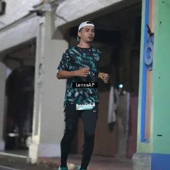 Runner Photo 5865850
