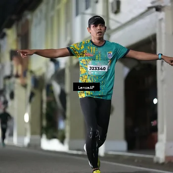 Runner Photo 5865851