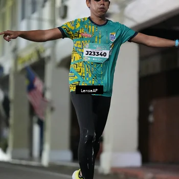 Runner Photo 5865859