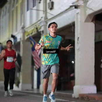 Runner Photo 5865861