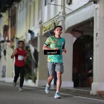 Runner Photo 5865876
