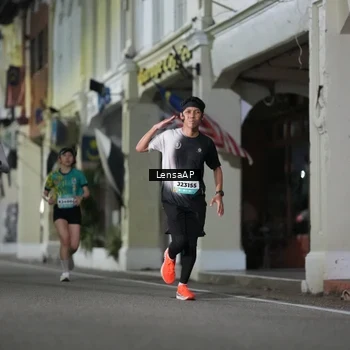 Runner Photo 5865880