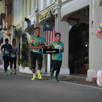 Runner Photo 5865901