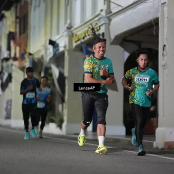 Runner Photo 5865906