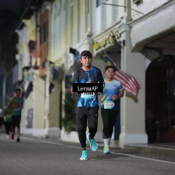 Runner Photo 5865910
