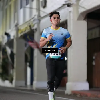 Runner Photo 5865914