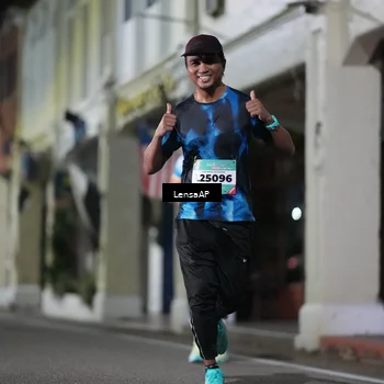 Runner Photo 5865923