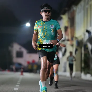 Runner Photo 5865924