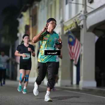 Runner Photo 5865932