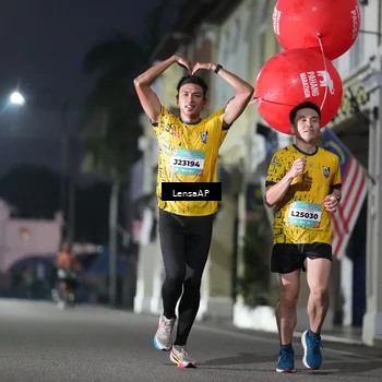 Runner Photo 5865974