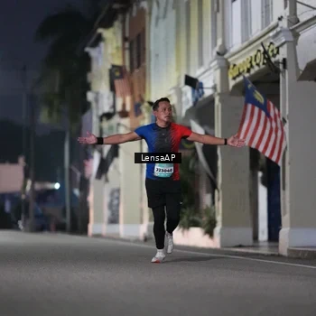 Runner Photo 5865989