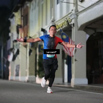 Runner Photo 5865994