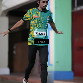 Runner Photo 5866018
