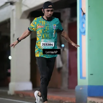 Runner Photo 5866020