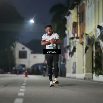 Runner Photo 5866024