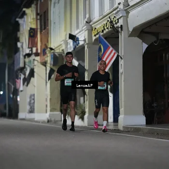 Runner Photo 5866031
