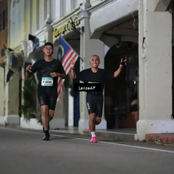 Runner Photo 5866034