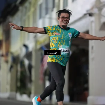Runner Photo 5866067