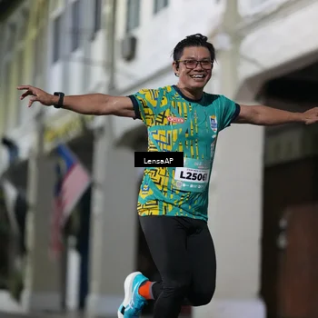 Runner Photo 5866068