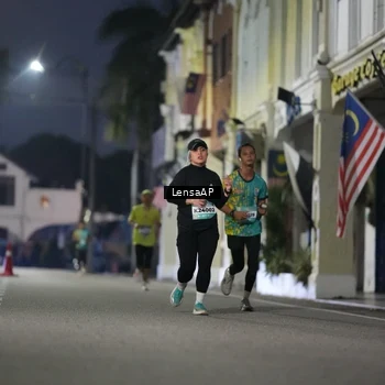 Runner Photo 5866077