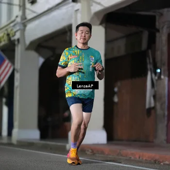 Runner Photo 5866079