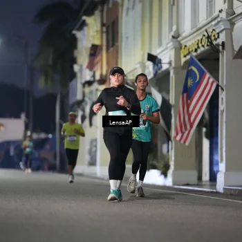 Runner Photo 5866085