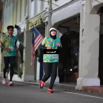 Runner Photo 5866112
