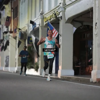 Runner Photo 5866126