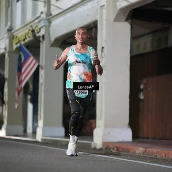 Runner Photo 5866133
