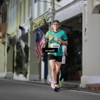 Runner Photo 5866147
