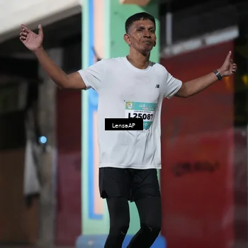 Runner Photo 5866152
