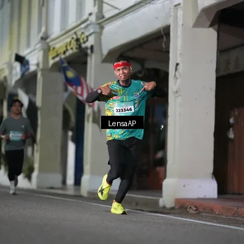 Runner Photo 5866165