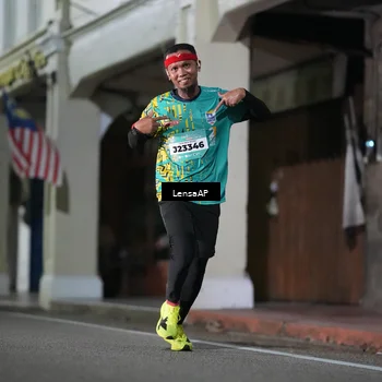 Runner Photo 5866168