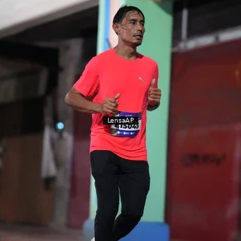 Runner Photo 5866177