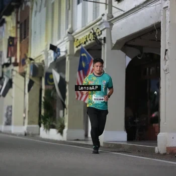 Runner Photo 5866179