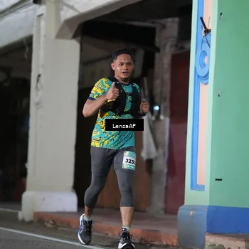 Runner Photo 5866193