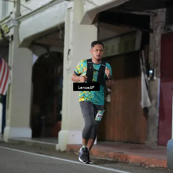 Runner Photo 5866194
