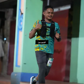 Runner Photo 5866198