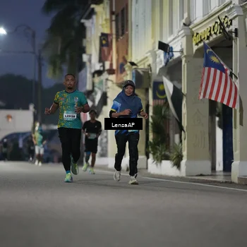 Runner Photo 5866202