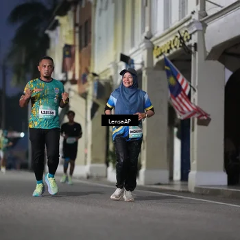 Runner Photo 5866206
