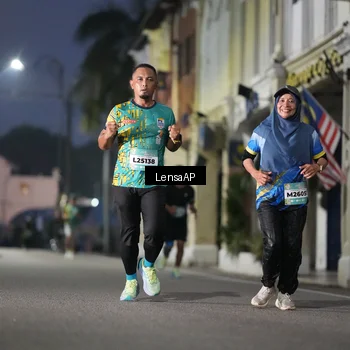 Runner Photo 5866208